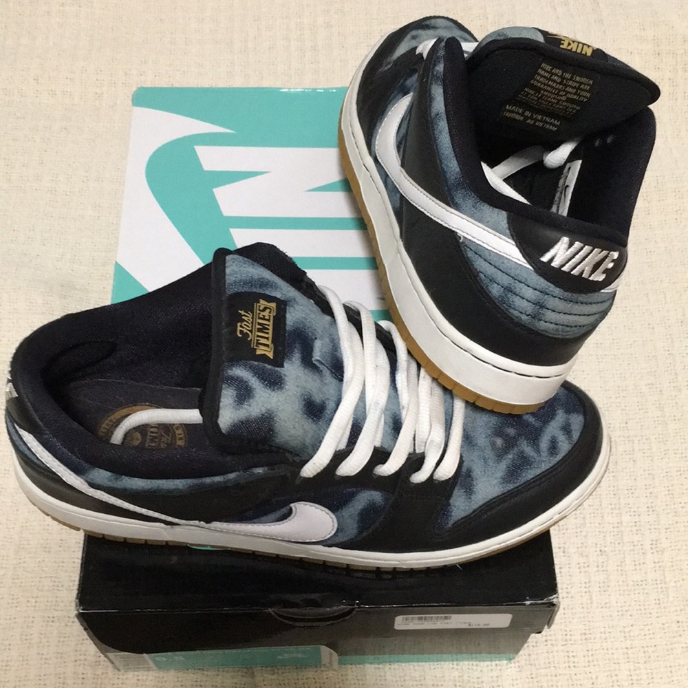 Nike SB Dunk Low "Fast Times" QS